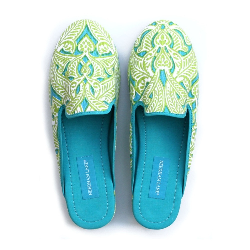Needham Lane CLARE Lime Canvas Slippers Size 6-7